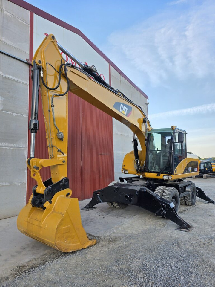 CAT M318D - Tekerlekli ekskavatör: fotoğraf 3 CAT M318D - Tekerlekli ekskavatör: fotoğraf 3