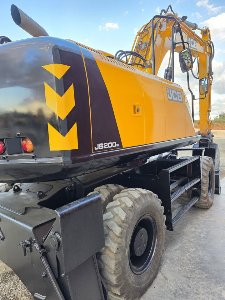 JCB JS200WT4 - Tekerlekli ekskavatör: fotoğraf 4 JCB JS200WT4 - Tekerlekli ekskavatör: fotoğraf 4