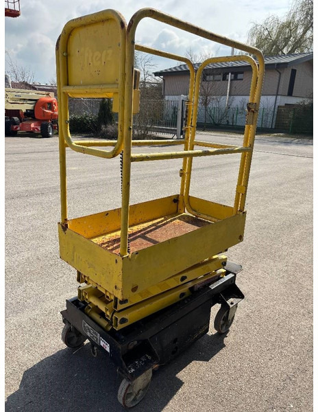 Boss 4,55m Arbeitsbühne Personenlift, BJ 2009 - Makasli platform: fotoğraf 3 Boss 4,55m Arbeitsbühne Personenlift, BJ 2009 - Makasli platform: fotoğraf 3