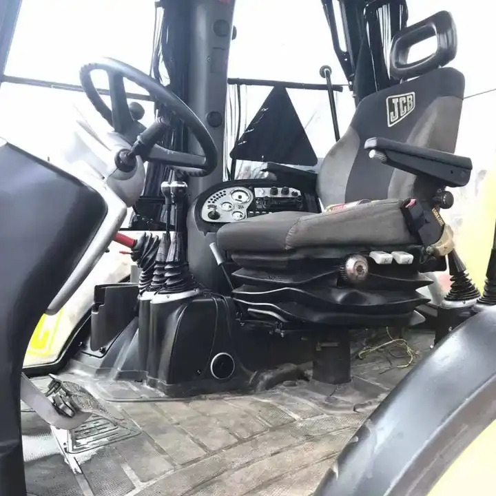 2.5 Ton Backhoe Loader High Quality Loader 4X4 Compact Tractor Backhoe Loader Backhoes Excavator Jcb 4cx 3cx Price for Sale - Iş makinesi: fotoğraf 5 2.5 Ton Backhoe Loader High Quality Loader 4X4 Compact Tractor Backhoe Loader Backhoes Excavator Jcb 4cx 3cx Price for Sale - Iş makinesi: fotoğraf 5