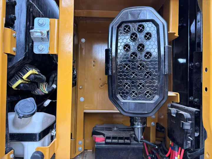 2024 year new model Used Cat 320GC 320D 320D 320C 320CL Caterpillar hydraulic crawler excavators in good condition - Ekskavatör: fotoğraf 3 2024 year new model Used Cat 320GC 320D 320D 320C 320CL Caterpillar hydraulic crawler excavators in good condition - Ekskavatör: fotoğraf 3