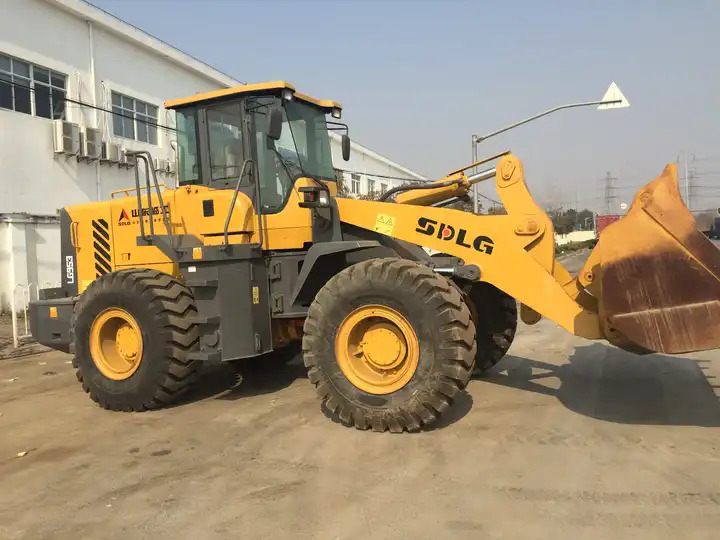 5 ton mini Used Original State loader SDLG 953 Used Small wheel loader in good condition for sale - Tekerlekli yükleyici: fotoğraf 5 5 ton mini Used Original State loader SDLG 953 Used Small wheel loader in good condition for sale - Tekerlekli yükleyici: fotoğraf 5