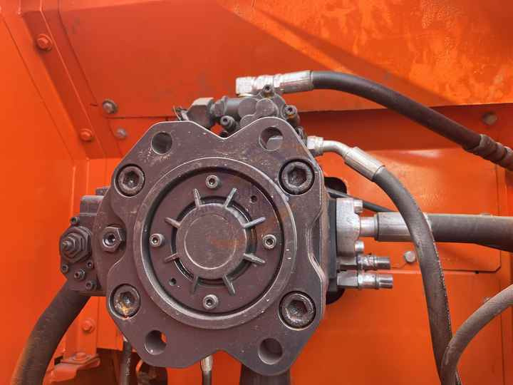 Best Selling DOOSAN excavator machine construction used machinery equipment dx225 DX60 DX70 DH60 DH220 used excavators in stock - Ekskavatör: fotoğraf 4 Best Selling DOOSAN excavator machine construction used machinery equipment dx225 DX60 DX70 DH60 DH220 used excavators in stock - Ekskavatör: fotoğraf 4