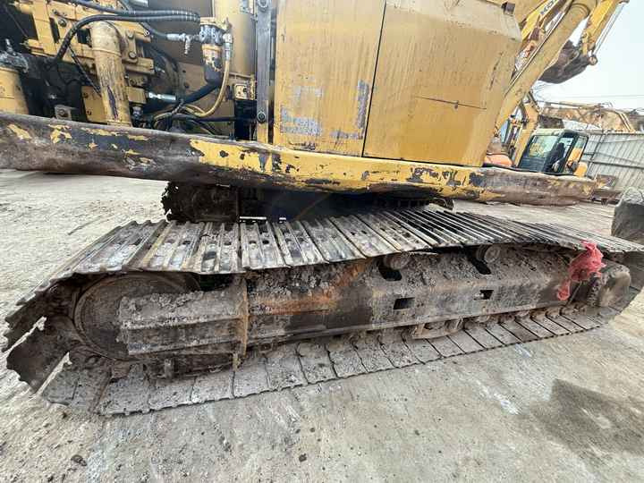 Good Condition Second Hand Caterpillar 325bl Excavator Used Cat 325b 325bl with good condition in stock - Paletli ekskavatör: fotoğraf 2 Good Condition Second Hand Caterpillar 325bl Excavator Used Cat 325b 325bl with good condition in stock - Paletli ekskavatör: fotoğraf 2