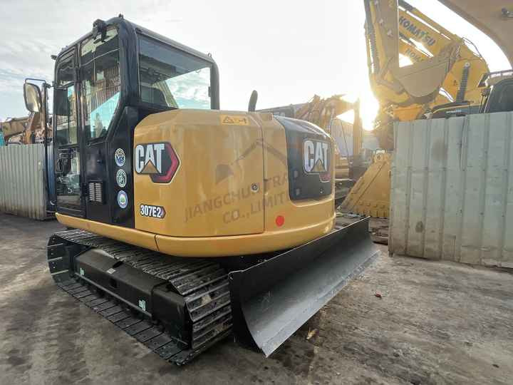 Good Condition Used Caterpillar CAT 307E2 Hydraulic Crawler Excavator Suitable For Construction/ Agriculture Digging - Paletli ekskavatör: fotoğraf 5 Good Condition Used Caterpillar CAT 307E2 Hydraulic Crawler Excavator Suitable For Construction/ Agriculture Digging - Paletli ekskavatör: fotoğraf 5