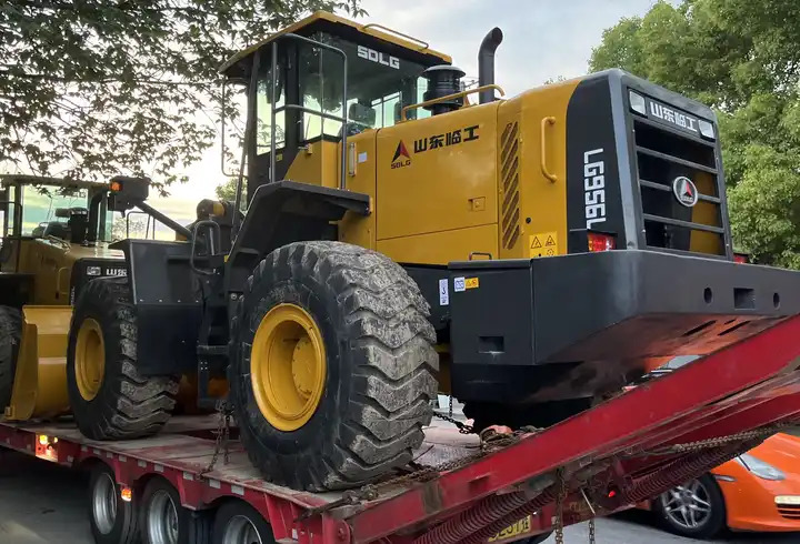 Good Quality Hot Sale 5 Ton Front End Loader Sdlg 956l Wheel Loader With Caterpillar Engine For Sale In Shanghai - Tekerlekli yükleyici: fotoğraf 3 Good Quality Hot Sale 5 Ton Front End Loader Sdlg 956l Wheel Loader With Caterpillar Engine For Sale In Shanghai - Tekerlekli yükleyici: fotoğraf 3