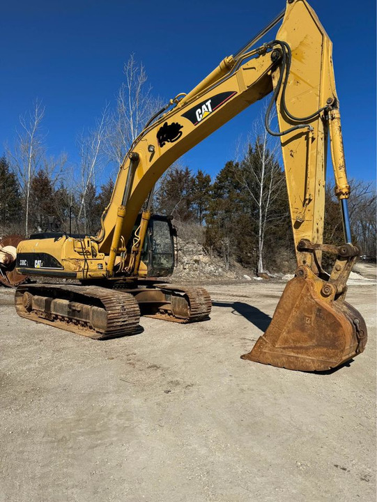 High Quality Good Condition Construction Business Powerful Cat 330C Excavator in Shanghai - Paletli ekskavatör: fotoğraf 5 High Quality Good Condition Construction Business Powerful Cat 330C Excavator in Shanghai - Paletli ekskavatör: fotoğraf 5