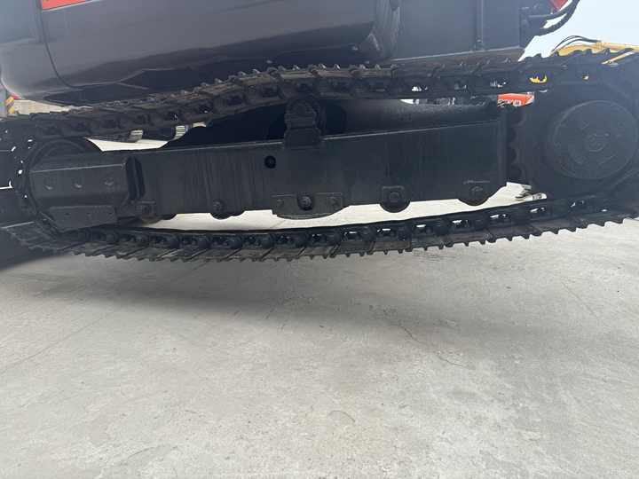High Quality Secondhand Small Excavator Doosan Dx60 Dx75 Korea Origin Mini Excavator Machine Good Price for Guyana - Paletli ekskavatör: fotoğraf 4 High Quality Secondhand Small Excavator Doosan Dx60 Dx75 Korea Origin Mini Excavator Machine Good Price for Guyana - Paletli ekskavatör: fotoğraf 4