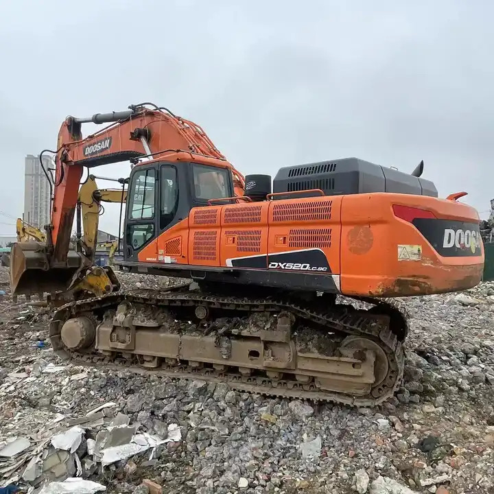 High-quality Original Used Korea Crawler 50 Ton Doosan Dx520 Excavator Used Excavator Digger In Shanghai - Paletli ekskavatör: fotoğraf 1 High-quality Original Used Korea Crawler 50 Ton Doosan Dx520 Excavator Used Excavator Digger In Shanghai - Paletli ekskavatör: fotoğraf 1