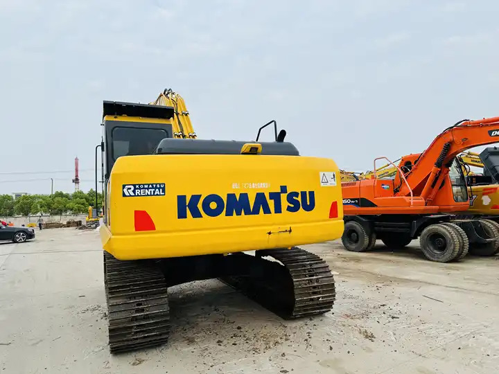 Hot Sale 20 Ton Crawler Excavator Komatsu Pc200-6 Pc200-7 Pc200-8 Original From Japan For Sale In Shanghai - Paletli ekskavatör: fotoğraf 4 Hot Sale 20 Ton Crawler Excavator Komatsu Pc200-6 Pc200-7 Pc200-8 Original From Japan For Sale In Shanghai - Paletli ekskavatör: fotoğraf 4