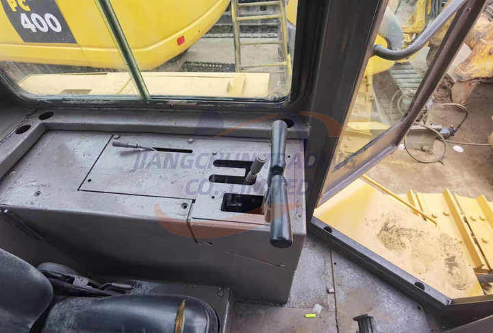 Japan Imported Caterpillar D7R Bulldozer Japan Original Cat D7G D7R D9n D8r Used Bulldozers - Buldozer: fotoğraf 4 Japan Imported Caterpillar D7R Bulldozer Japan Original Cat D7G D7R D9n D8r Used Bulldozers - Buldozer: fotoğraf 4