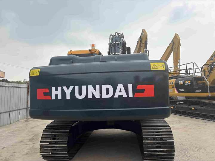 Original Used Korea 22ton Hyundai 220lc-9s 225lc-9t Excavator for Sale in Good Condition and Low Working Time - Ekskavatör: fotoğraf 3 Original Used Korea 22ton Hyundai 220lc-9s 225lc-9t Excavator for Sale in Good Condition and Low Working Time - Ekskavatör: fotoğraf 3