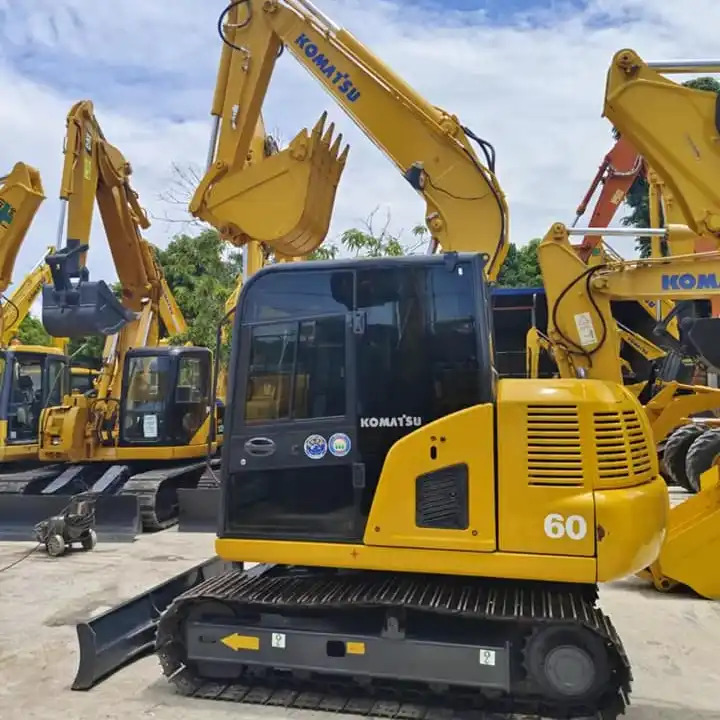 Second Hand Hydraulic Mini Excavators Small Mining 5 Ton Digger PC30 PC35 Sy55c PC60 Used Crawler Excavator - Ekskavatör: fotoğraf 1 Second Hand Hydraulic Mini Excavators Small Mining 5 Ton Digger PC30 PC35 Sy55c PC60 Used Crawler Excavator - Ekskavatör: fotoğraf 1