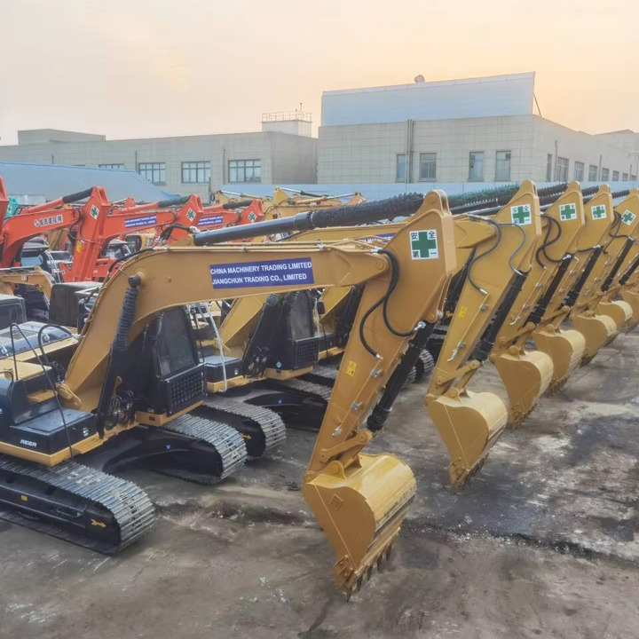 Second Hand Large Excavator CAT 320D 320d2 Caterpillar 20 Ton Used Crawler Excavator Caterpillar 320 Excavators - Ekskavatör: fotoğraf 1 Second Hand Large Excavator CAT 320D 320d2 Caterpillar 20 Ton Used Crawler Excavator Caterpillar 320 Excavators - Ekskavatör: fotoğraf 1