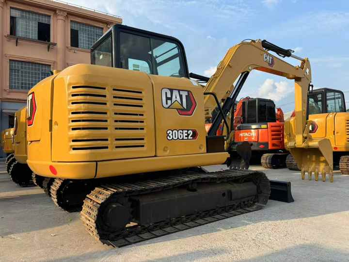 Used Excavators CAT 306E New Arrival Japan 6 Tons Hydraulic Crawler CAT Caterpillar 306E Used CAT Excavator - Ekskavatör: fotoğraf 5 Used Excavators CAT 306E New Arrival Japan 6 Tons Hydraulic Crawler CAT Caterpillar 306E Used CAT Excavator - Ekskavatör: fotoğraf 5