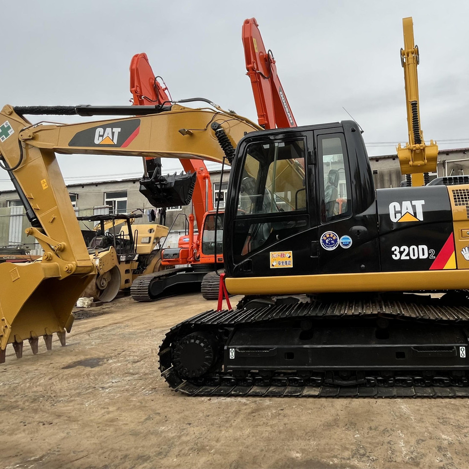 Used excavators cat 320d cat 20 ton excavator with excellent condition - Ekskavatör: fotoğraf 1 Used excavators cat 320d cat 20 ton excavator with excellent condition - Ekskavatör: fotoğraf 1