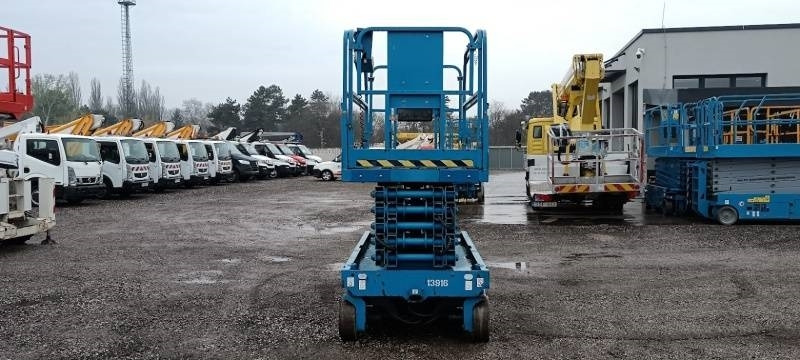 Genie GS4047 - 13,7m - electric - Makasli platform: fotoğraf 3 Genie GS4047 - 13,7m - electric - Makasli platform: fotoğraf 3