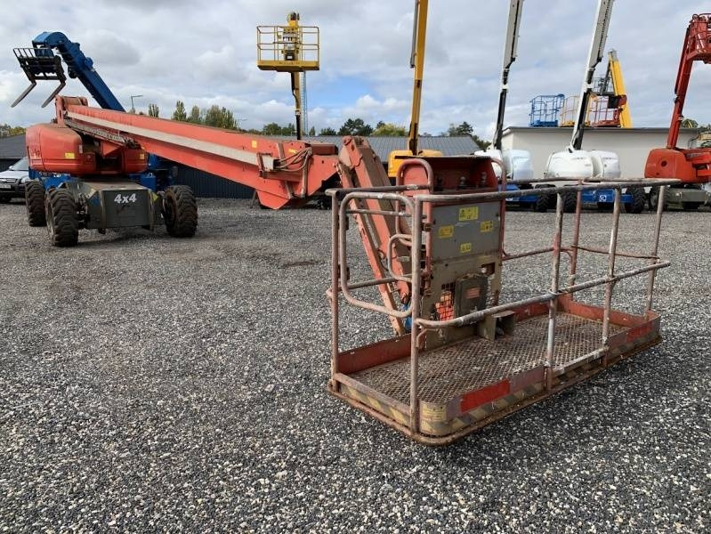 Genie S-105 - 34 m - 4x4 - diesel - Eklemli platform: fotoğraf 1 Genie S-105 - 34 m - 4x4 - diesel - Eklemli platform: fotoğraf 1