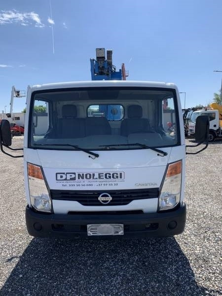 Nissan Cabstar CTE ZED 21 J - 21 m - 200 kg - Araç üzerine platform: fotoğraf 3 Nissan Cabstar CTE ZED 21 J - 21 m - 200 kg - Araç üzerine platform: fotoğraf 3