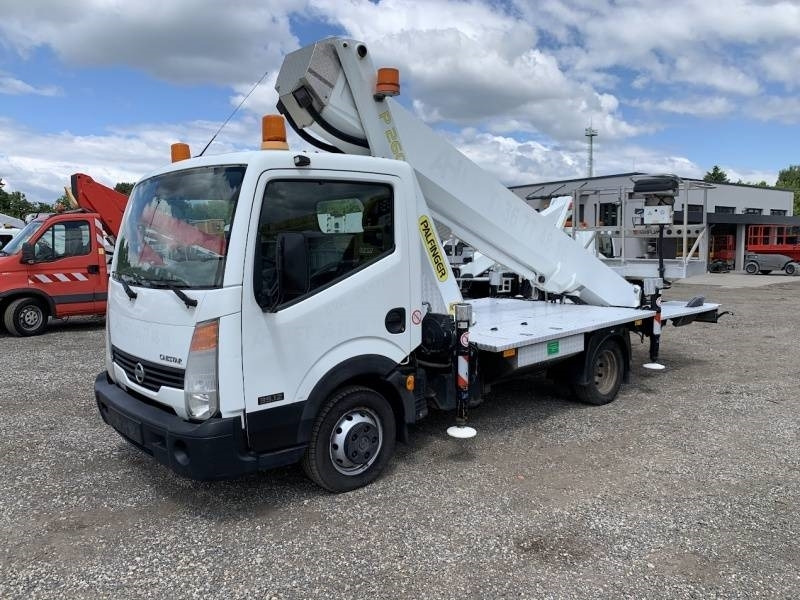 Nissan Cabstar Palfinger P260B - 25,6 m - 230 kg - Araç üzerine platform: fotoğraf 2 Nissan Cabstar Palfinger P260B - 25,6 m - 230 kg - Araç üzerine platform: fotoğraf 2