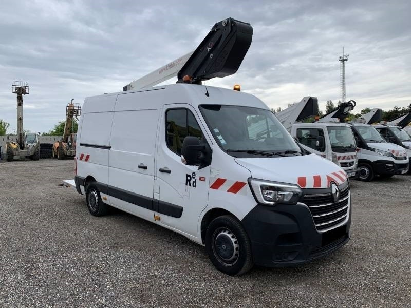 Renault Master Klubb K32 - 12,5 m, 120 kg - Araç üzerine platform: fotoğraf 1 Renault Master Klubb K32 - 12,5 m, 120 kg - Araç üzerine platform: fotoğraf 1