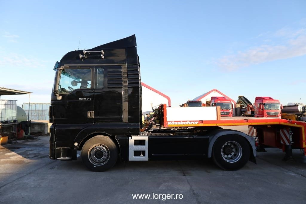 MAN TGX 18.440 4x2 BLS + Trailer Kässbohrer LB3 Lowbed - Çekici: fotoğraf 2 MAN TGX 18.440 4x2 BLS + Trailer Kässbohrer LB3 Lowbed - Çekici: fotoğraf 2