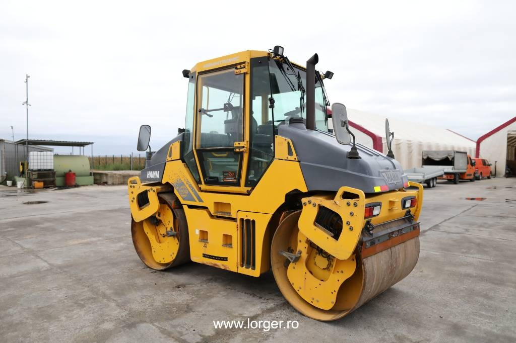 Hamm DV 70 VV - Yol silindiri: fotoğraf 1 Hamm DV 70 VV - Yol silindiri: fotoğraf 1