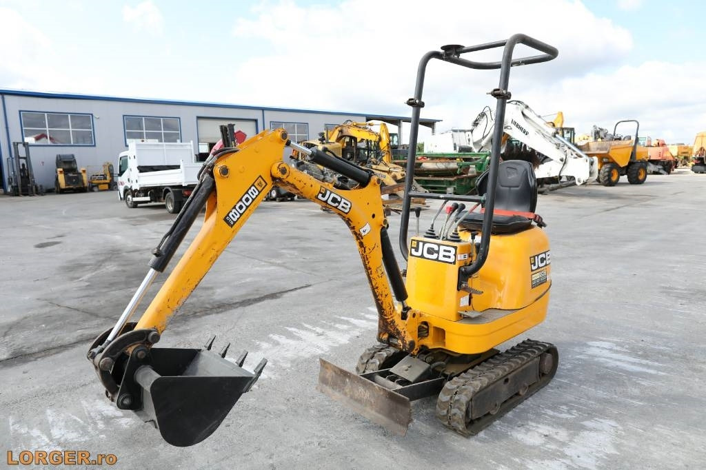 JCB 8008 CTS - Mini ekskavatör: fotoğraf 1 JCB 8008 CTS - Mini ekskavatör: fotoğraf 1