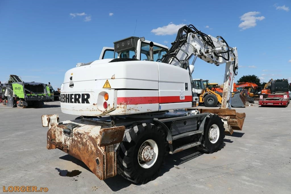 Liebherr A 314 - Tekerlekli ekskavatör: fotoğraf 3 Liebherr A 314 - Tekerlekli ekskavatör: fotoğraf 3