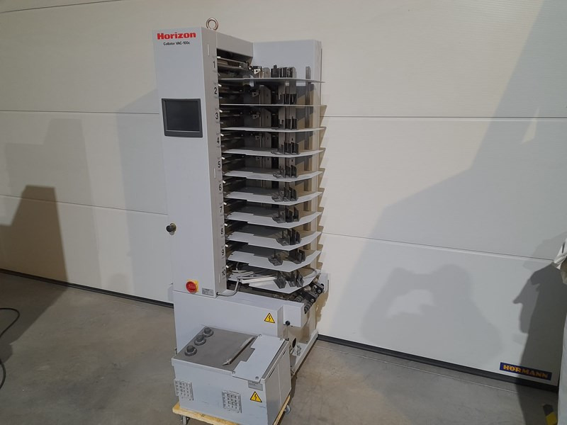 Horizon VAC-100 c | collator | 10 stations | 2007 | 71.000 | 2007 - Baskı makinesi: fotoğraf 3 Horizon VAC-100 c | collator | 10 stations | 2007 | 71.000 | 2007 - Baskı makinesi: fotoğraf 3