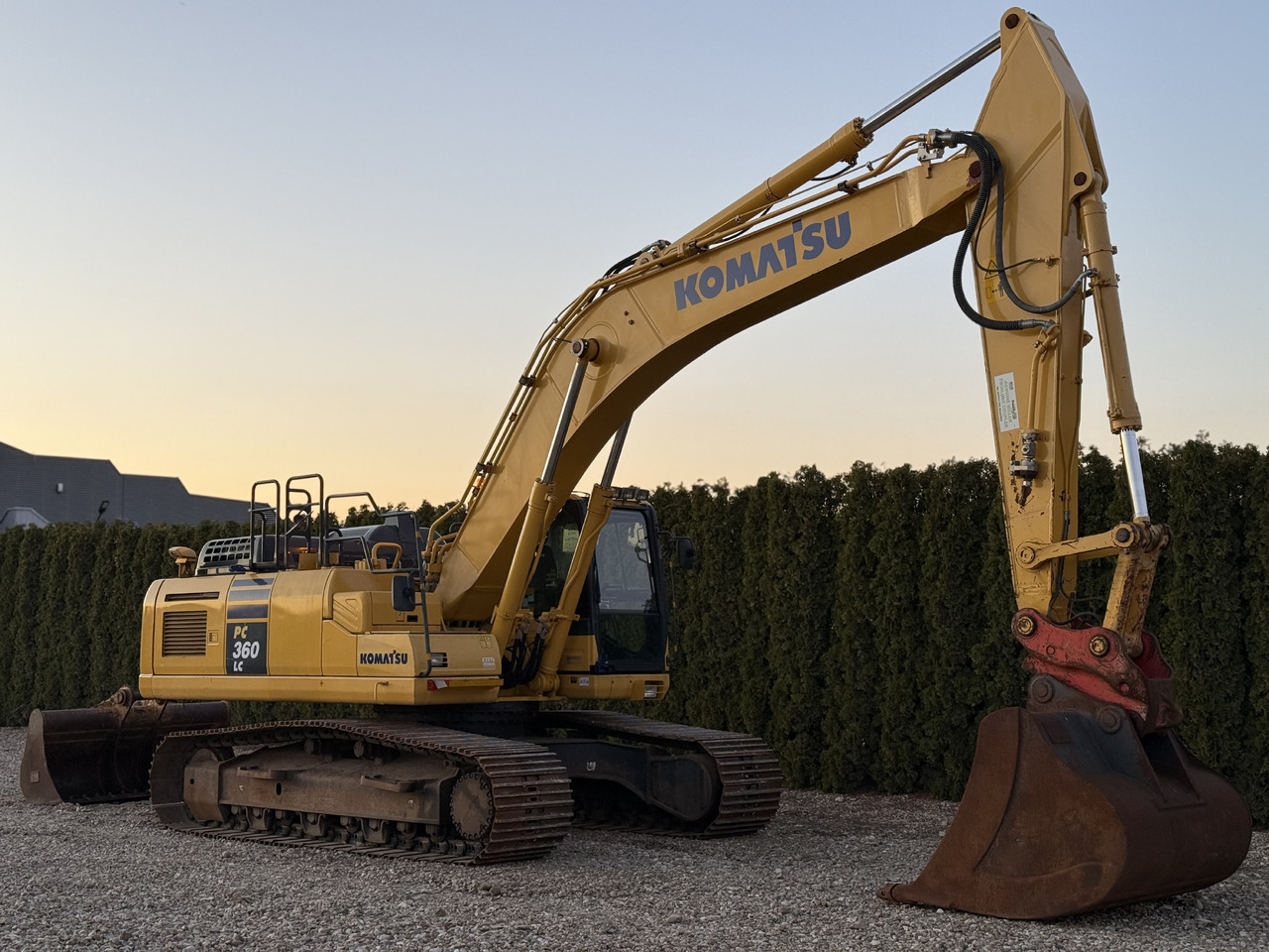 Paletli ekskavatör KOMATSU PC 360 LC-11: fotoğraf 6