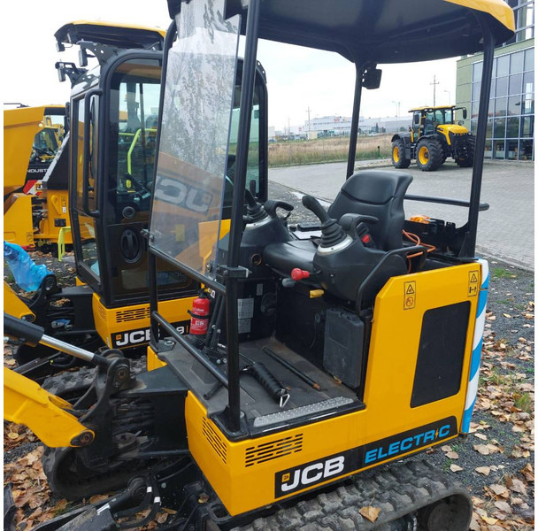 JCB 19 C-IE - Mini ekskavatör: fotoğraf 4 JCB 19 C-IE - Mini ekskavatör: fotoğraf 4