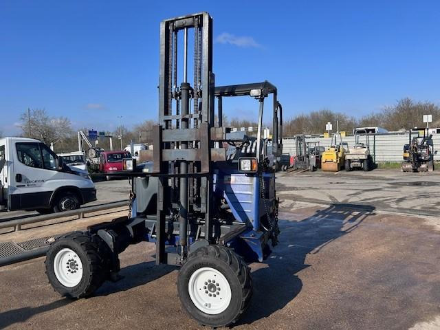MOFFET M8-25.4 - Kamyona monte forklift: fotoğraf 4 MOFFET M8-25.4 - Kamyona monte forklift: fotoğraf 4