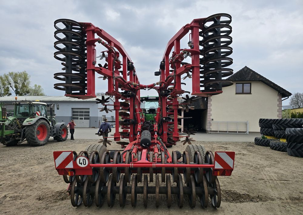 Horsch Tiger 6 MT - Toprak işleme makinesi: fotoğraf 4 Horsch Tiger 6 MT - Toprak işleme makinesi: fotoğraf 4