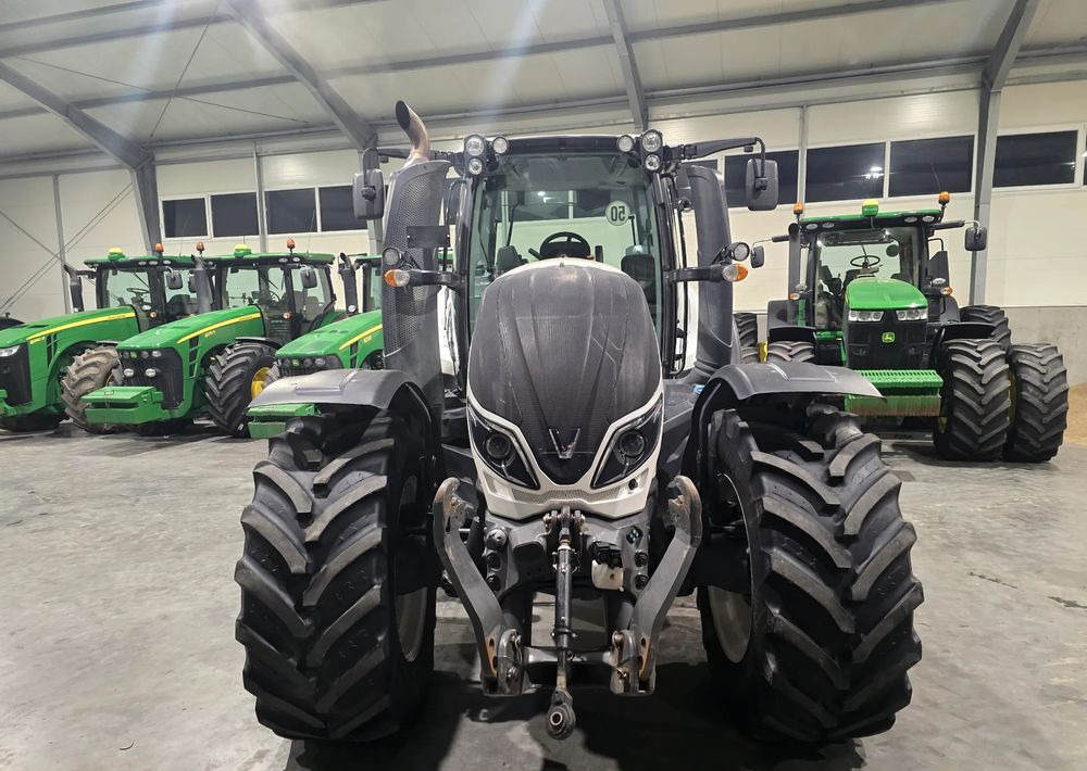 Valtra T 174S - Traktör: fotoğraf 3 Valtra T 174S - Traktör: fotoğraf 3