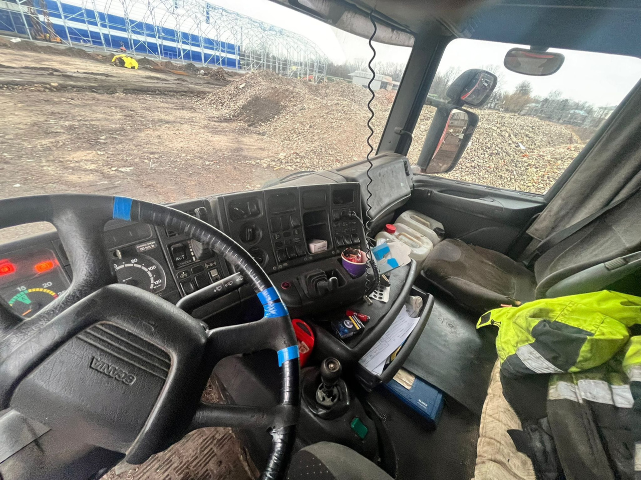 SCANIA R124 - Araba taşıyıcı kamyon: fotoğraf 3 SCANIA R124 - Araba taşıyıcı kamyon: fotoğraf 3