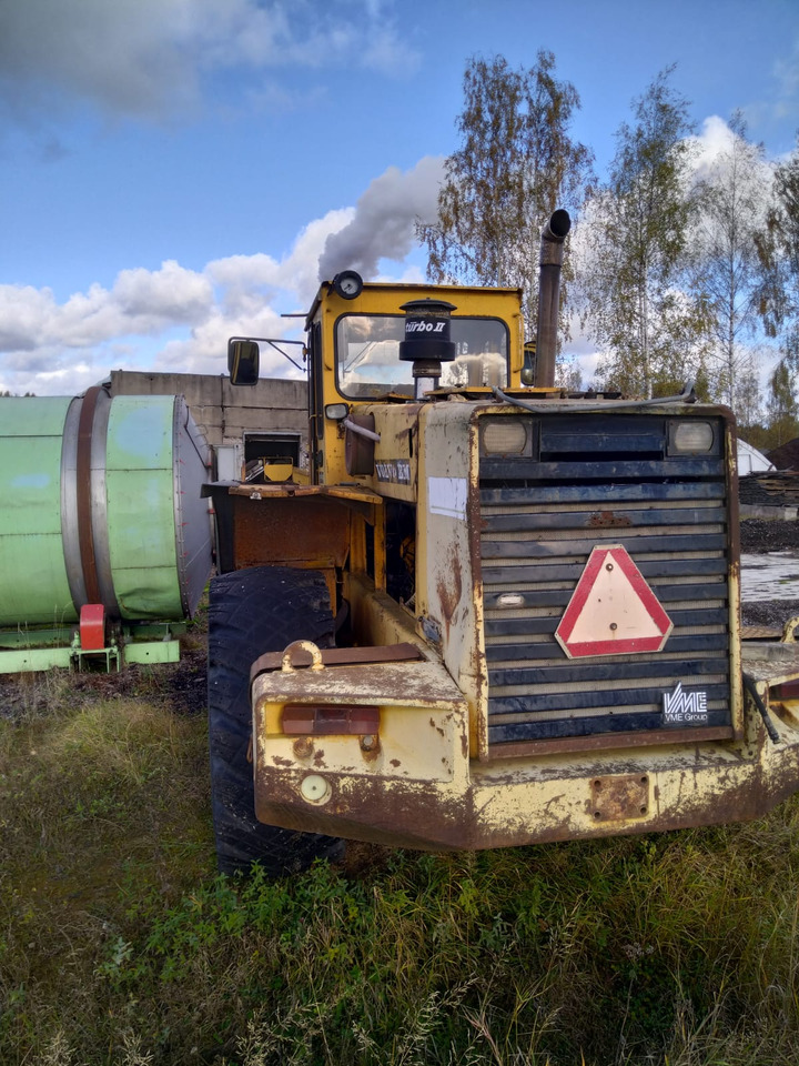 VOLVO L120 - Tekerlekli yükleyici: fotoğraf 3 VOLVO L120 - Tekerlekli yükleyici: fotoğraf 3