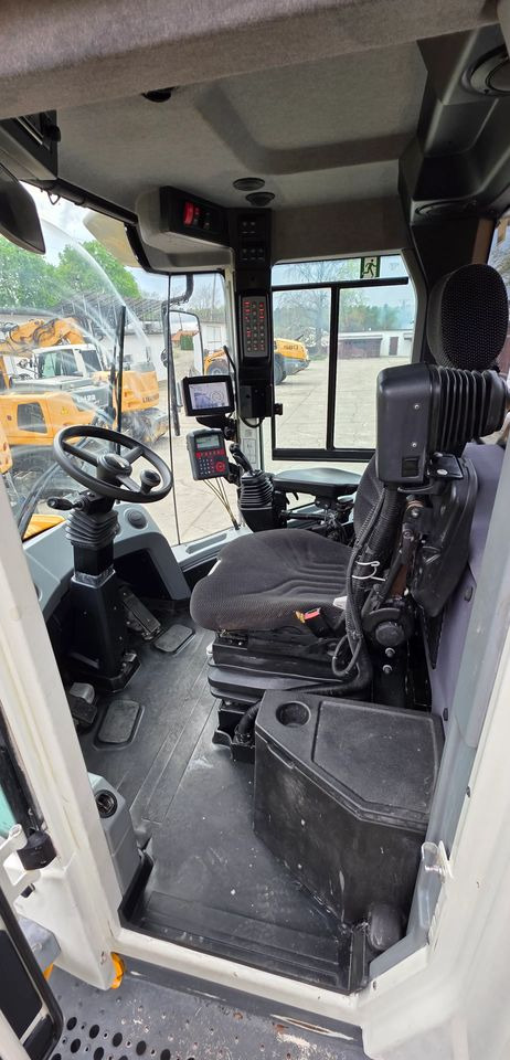 Tekerlekli yükleyici Liebherr 576 Xpower: fotoğraf 9