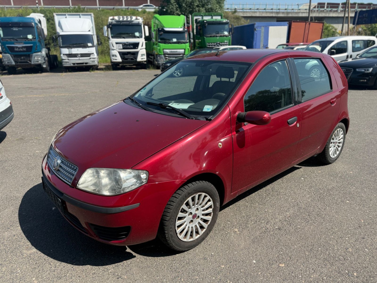 Sedan araba Fiat Punto Aktueller HU Motorschaden: fotoğraf 8