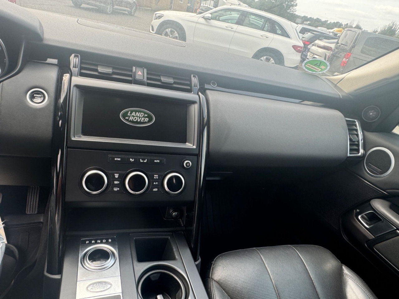 SUV Land Rover Discovery 5 SE TD6: fotoğraf 12