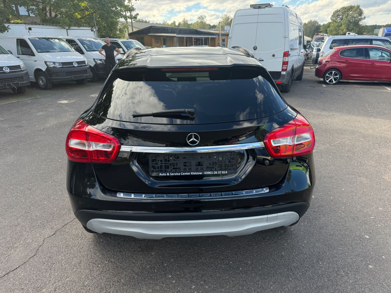 Mercedes-Benz GLA 200 GLA -Klasse GLA 200 CDI / d - Sedan araba: fotoğraf 5 Mercedes-Benz GLA 200 GLA -Klasse GLA 200 CDI / d - Sedan araba: fotoğraf 5