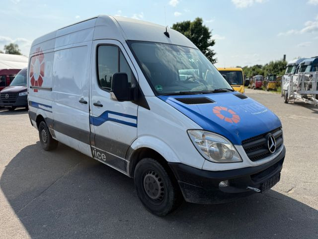 Mercedes-Benz Sprinter II Kasten 313 CDI MOTORSCHADEN !!! - Panelvan: fotoğraf 2 Mercedes-Benz Sprinter II Kasten 313 CDI MOTORSCHADEN !!! - Panelvan: fotoğraf 2