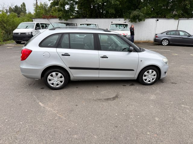 Skoda Fabia Combi Cool Edition - Station wagon: fotoğraf 4 Skoda Fabia Combi Cool Edition - Station wagon: fotoğraf 4