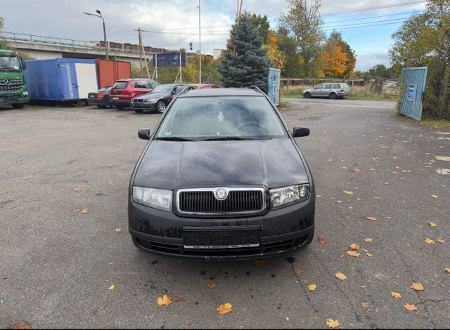 Skoda Fabia Combi Cool Edition - Station wagon: fotoğraf 1 Skoda Fabia Combi Cool Edition - Station wagon: fotoğraf 1