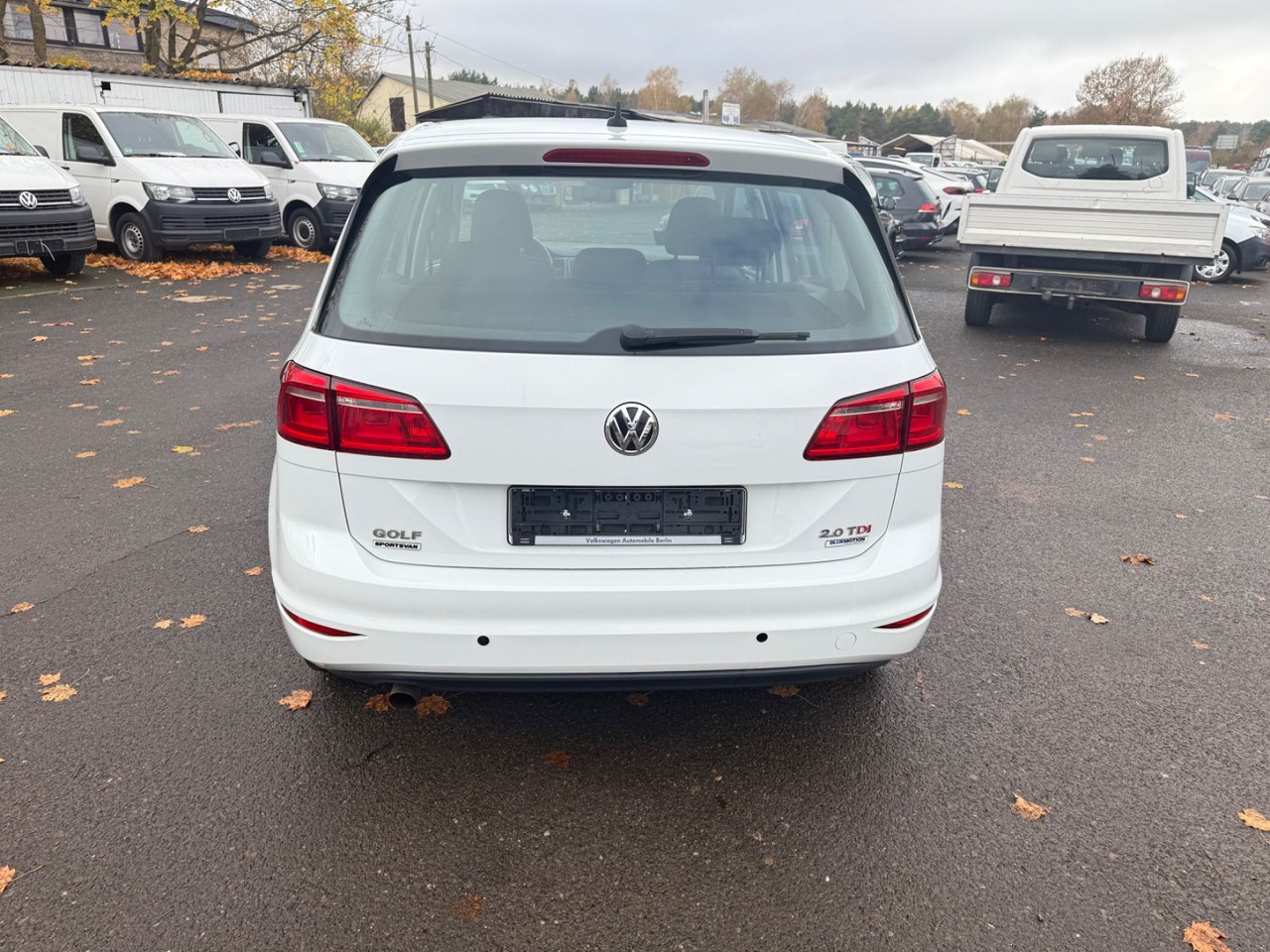 Volkswagen Golf Sportsvan VII Trendline - Sedan araba: fotoğraf 4 Volkswagen Golf Sportsvan VII Trendline - Sedan araba: fotoğraf 4