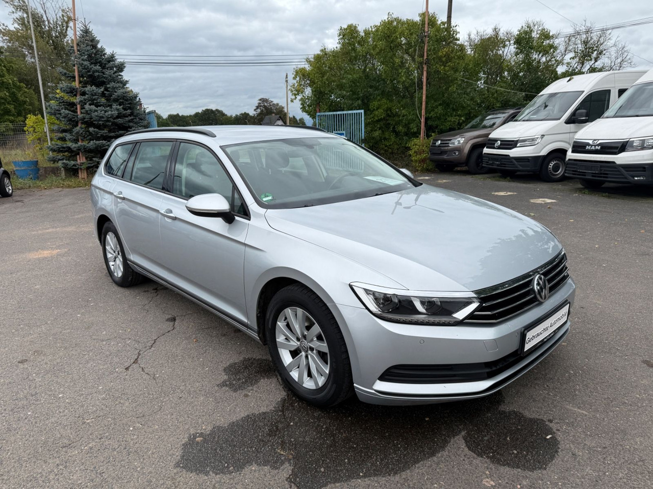 Volkswagen Passat Variant Trendline BMT/Start-Stopp - Sedan araba: fotoğraf 2 Volkswagen Passat Variant Trendline BMT/Start-Stopp - Sedan araba: fotoğraf 2