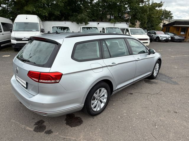 Volkswagen Passat Variant Trendline BMT/Start-Stopp - Sedan araba: fotoğraf 4 Volkswagen Passat Variant Trendline BMT/Start-Stopp - Sedan araba: fotoğraf 4