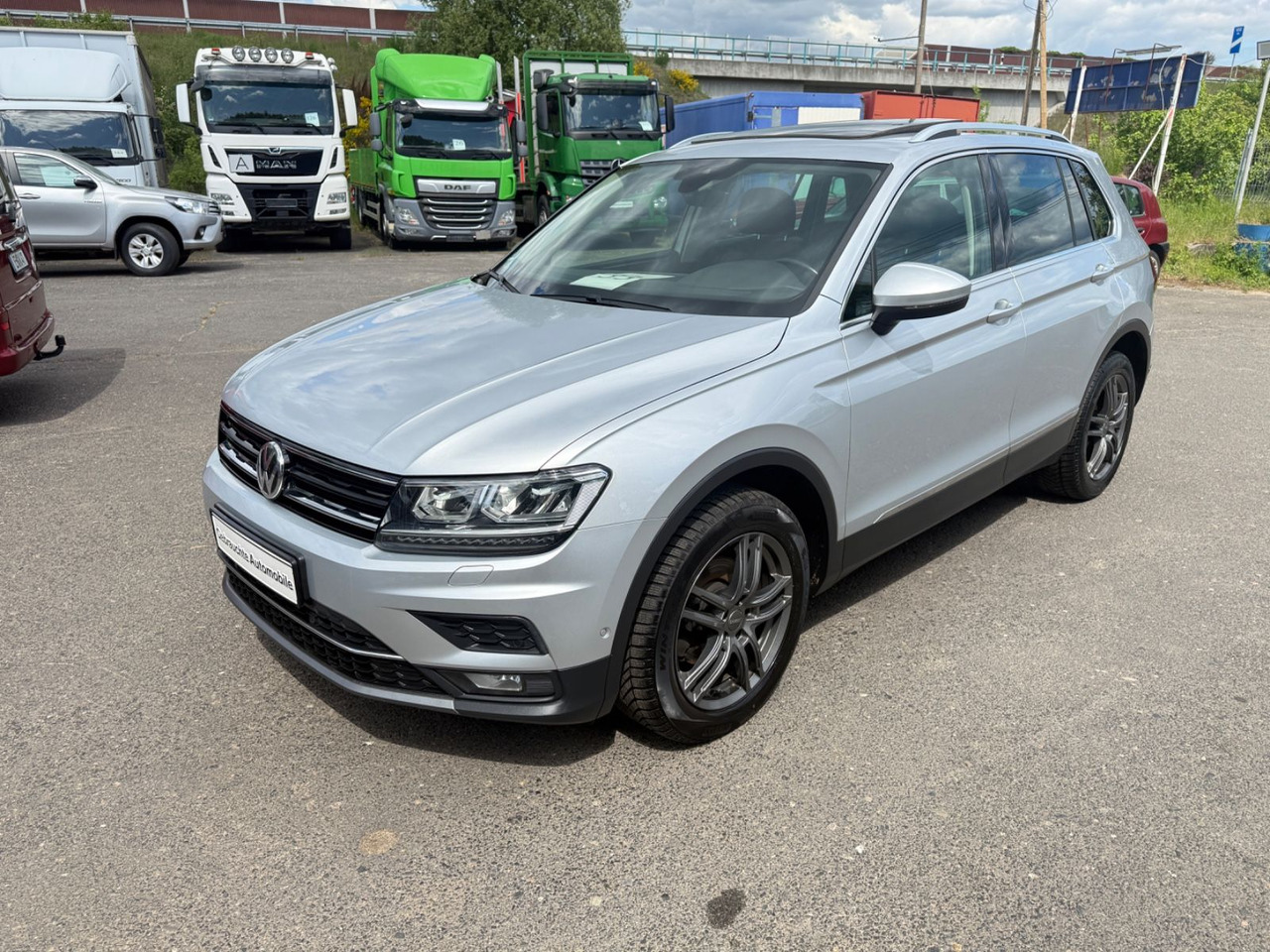 Volkswagen Tiguan Highline BMT/Start-Stopp 4Motion - SUV: fotoğraf 3 Volkswagen Tiguan Highline BMT/Start-Stopp 4Motion - SUV: fotoğraf 3