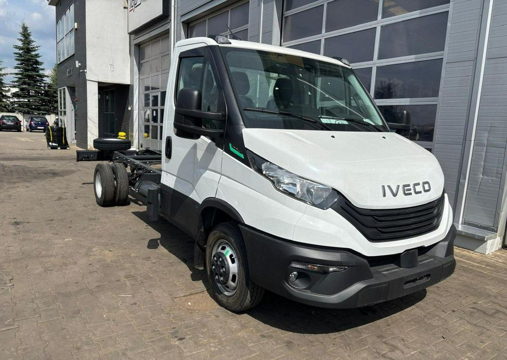 Iveco Daily CNG - Şasi kamyon: fotoğraf 4 Iveco Daily CNG - Şasi kamyon: fotoğraf 4