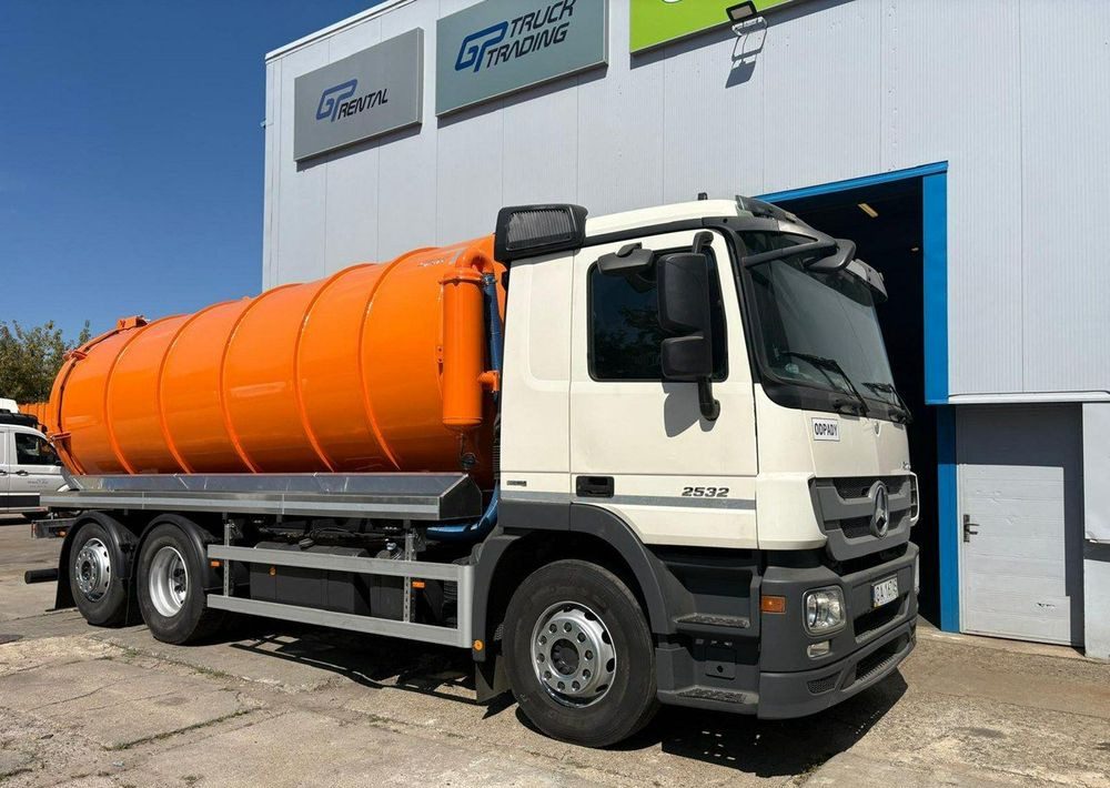 Mercedes-Benz Actros 2532 - Tanker kamyon: fotoğraf 3 Mercedes-Benz Actros 2532 - Tanker kamyon: fotoğraf 3